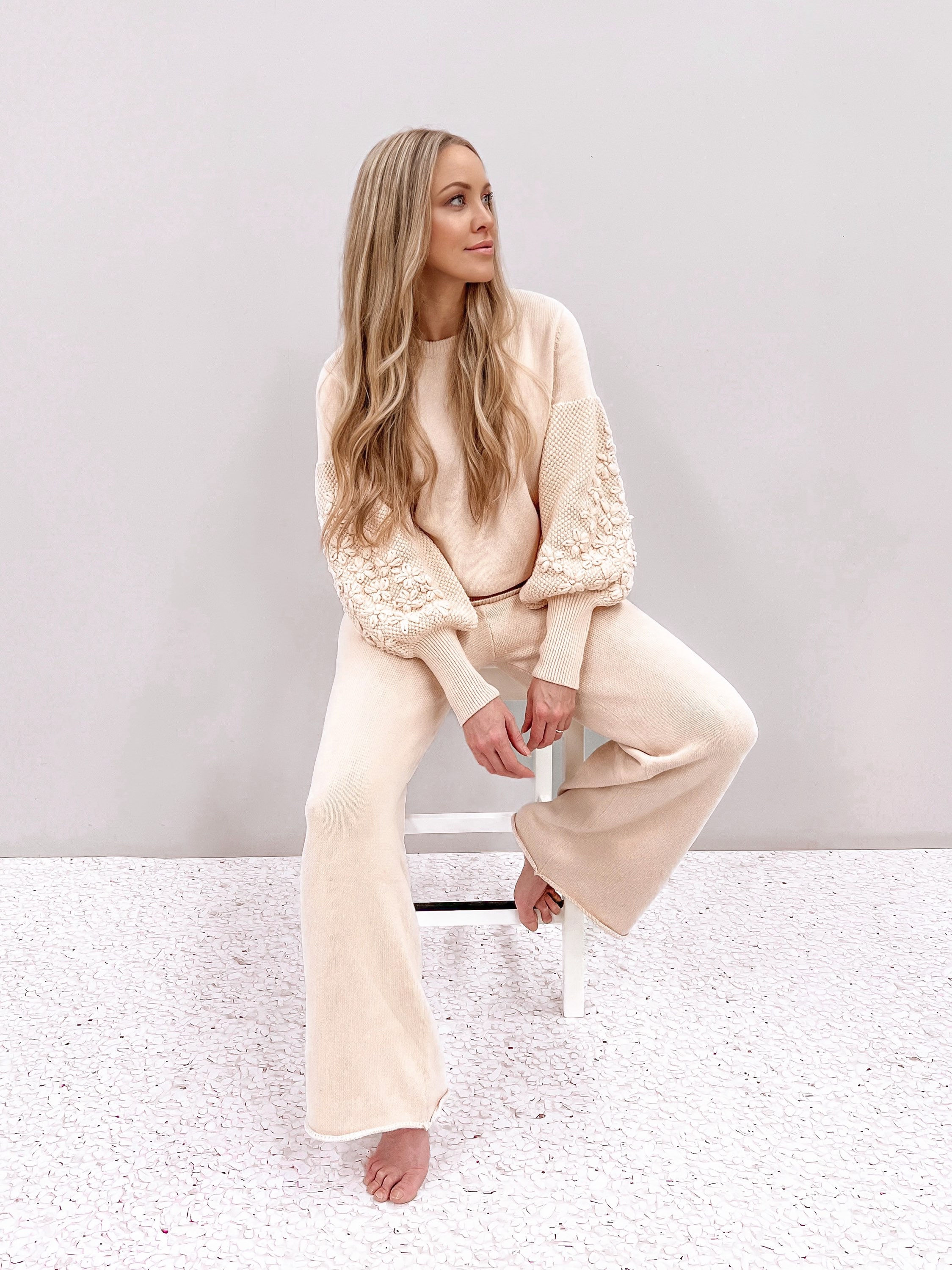 GLACIER BLOOM SWEATER/PANTS - ADULT