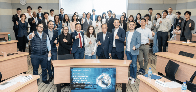 ▲ (Front row from left) Mr. Tasos ZAVITSANAKIS, Head of Sustainable Finance Office, Greater China, UBS; Prof. Carlos FERNANDEZ-LORIA, Assistant Professor of Department of Information Systems, Business Statistics and Operations Management; Prof. Veronique LAFON-VINAIS, Associate Professor of Business Education; Prof. HUI Kai-Lung, Director, Center for Business and Social Analytics; Ms. Denise CHE, Chief Executive Officer, Wisers Information Limited; Prof. Albert IP, Adjunct Professor and Senior Advisor to the Dean of Business and Management; Dr. Chao HE, Founder, AIVI Financial Technologies; Mr. Victor YIM, Head of FinTech, Cyberport; and Mr. Wang CHUN, Director of AI, Wisers Information Limited