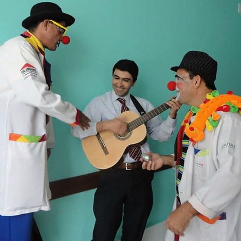 Não basta ser repórter! Tem que dar uma