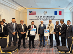 AirAsia to disrupt global travel as the world’s first low-cost narrow-body network carrier with landmark agreement for 70 A321XLRs