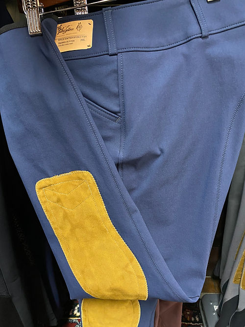 Tailored Sportsman Trophy Hunter