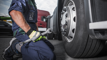 Preventing Tire Blowouts: Tips on Semi-Truck Safety