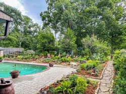 Lafayette LA Backyard Botanical Garden