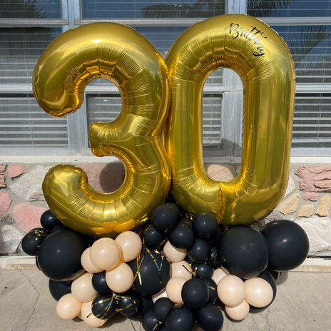 Ding Dong Dash Balloon Bouquets