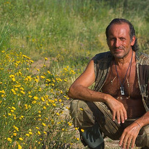 CACCIA − MORIRE SENZA UN PERCHÉ