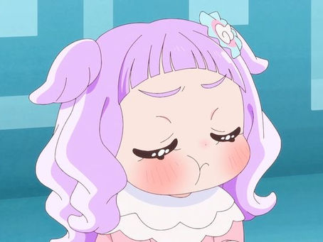 Ellee-chan pouts
