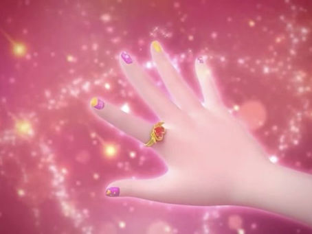 Manicure: BerryHeart