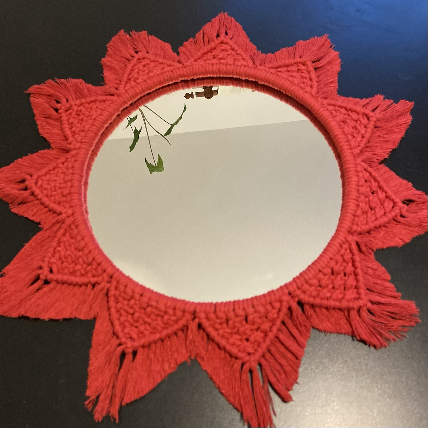 Espejo Rojo Grande 45cm