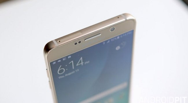 Samsung rikthen mikro-kartën SD në Galaxy S7