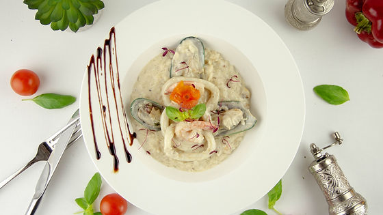 Cream mix seafood rissotto