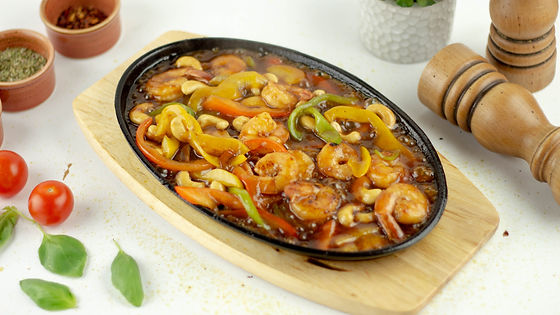 Shrimp cashew nut