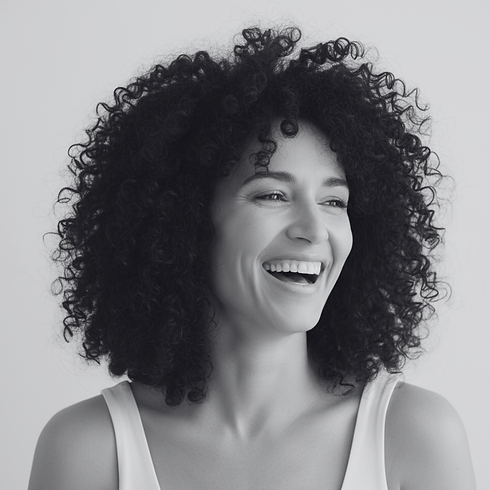 „Natürliches Lächeln nach Face Lifting Massage – sichtbare Frische und Spannkraft durch manuelle Technik in Graz