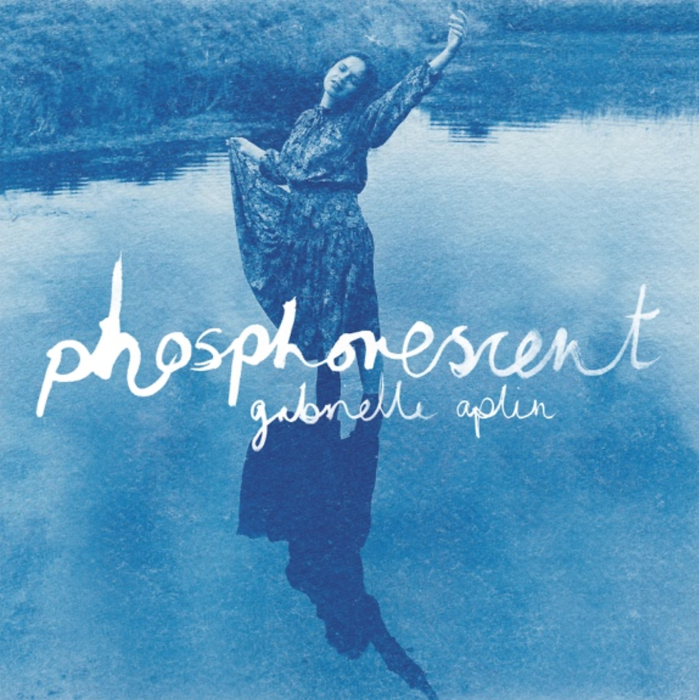 gabrielle-aplin-phosphorescent-album-entrevista