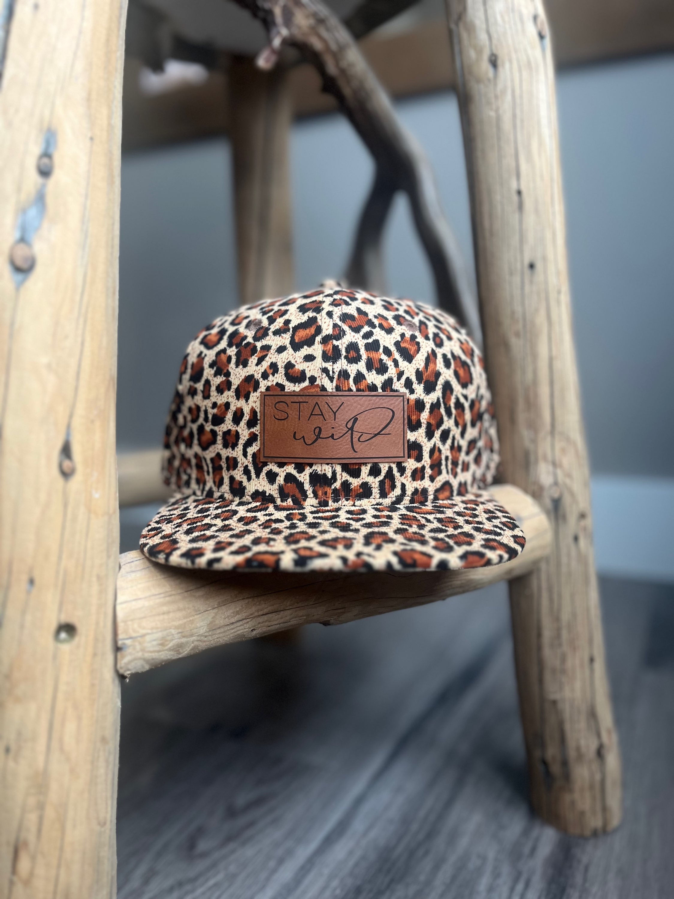 Basic Snapback - Leopard