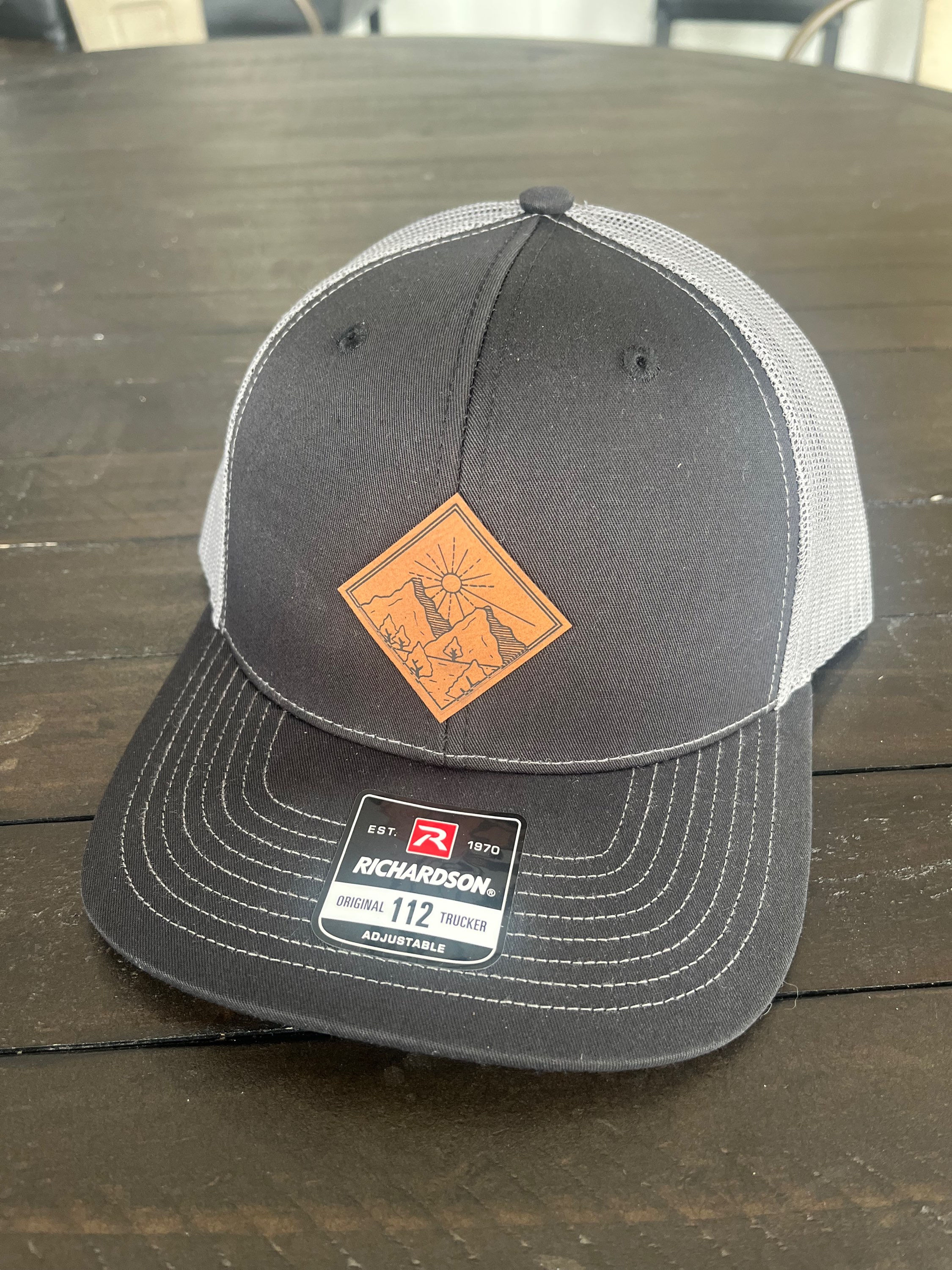 Richardson 112 - Black/Charcoal