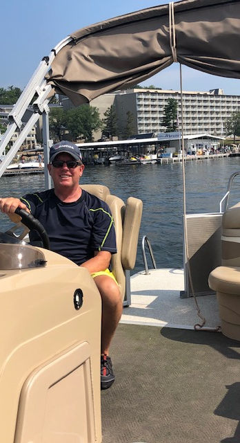 Shannon Stevens boat captain Lake of the Ozarks