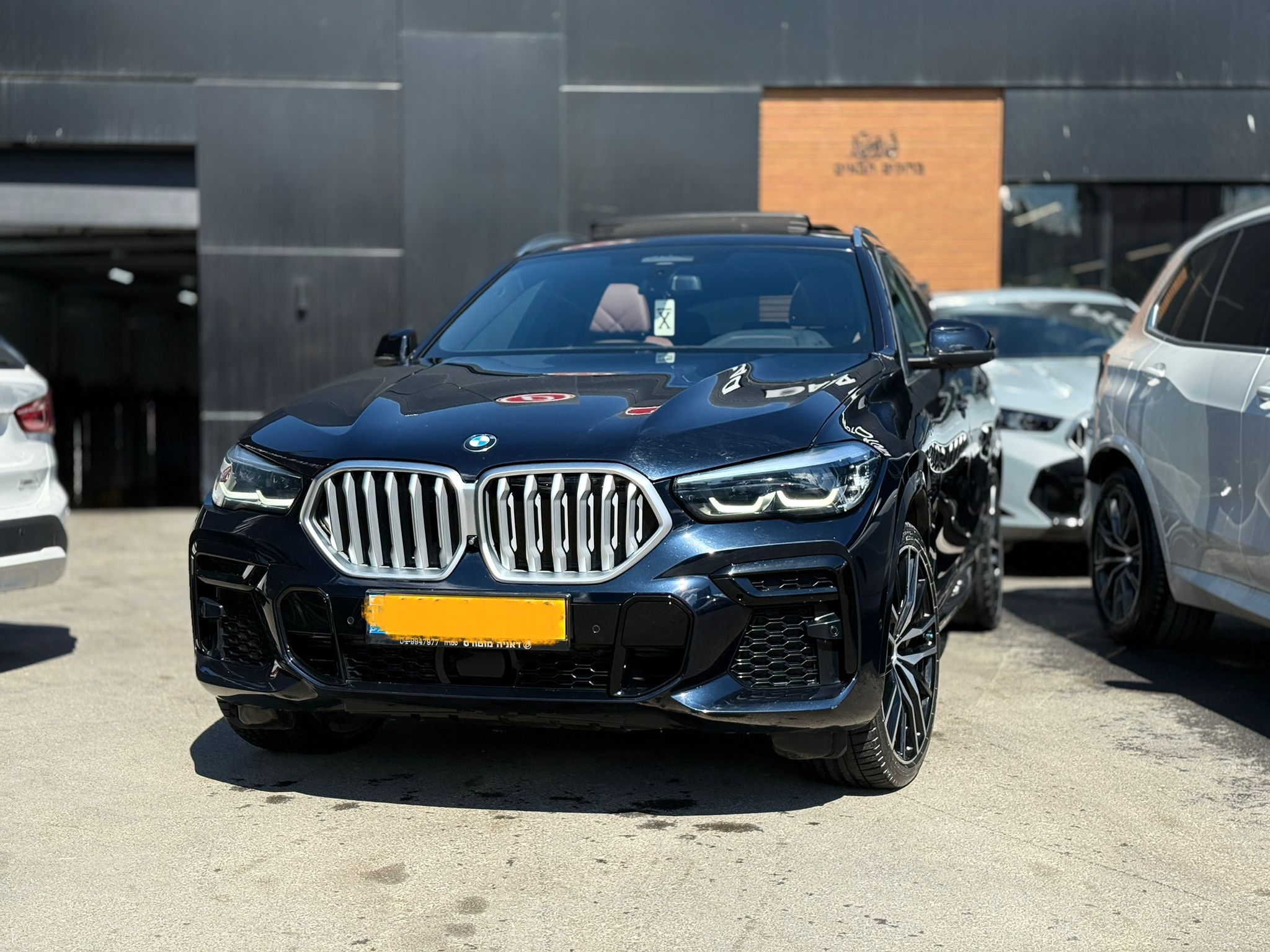 תמונות רכב ב מ וו X6 XDRIVE30D