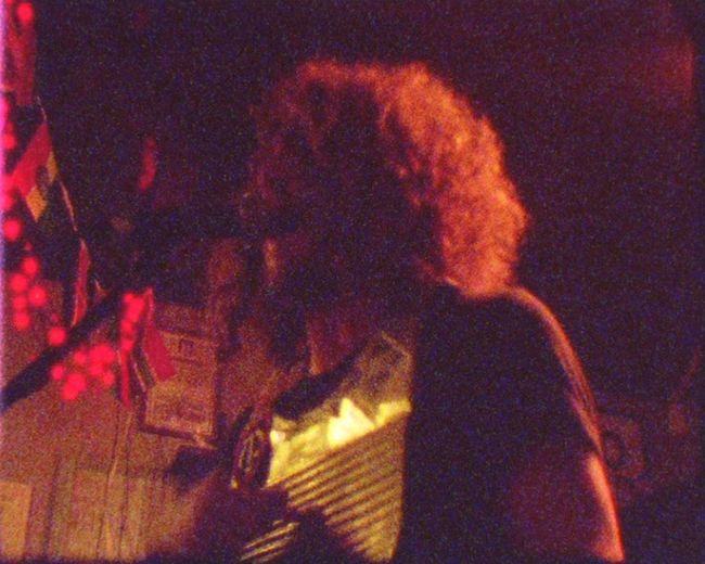a folk-blues band play songs in a bust pub in Essex