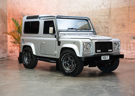 Land Rover Defender 90
