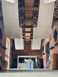 Branches park - Beam to beam draping 
