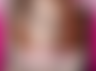 1: Meet Sophie, a talented Tattoo Artist (and general bad-ass)