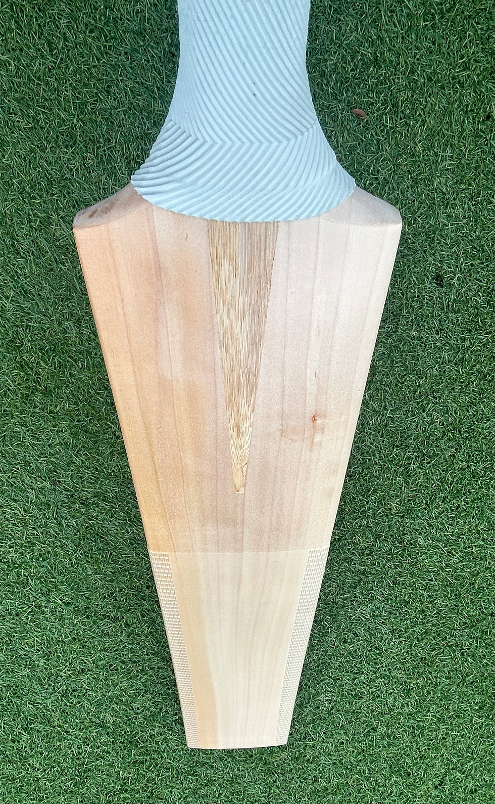 Thumbnail: Grade 1+ Eng. Willow Bat No.111