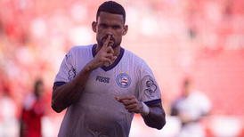 Willian José marca, Bahia vence o Internacional em pleno Beira-Rio e encosta nos líderes do Brasileirão