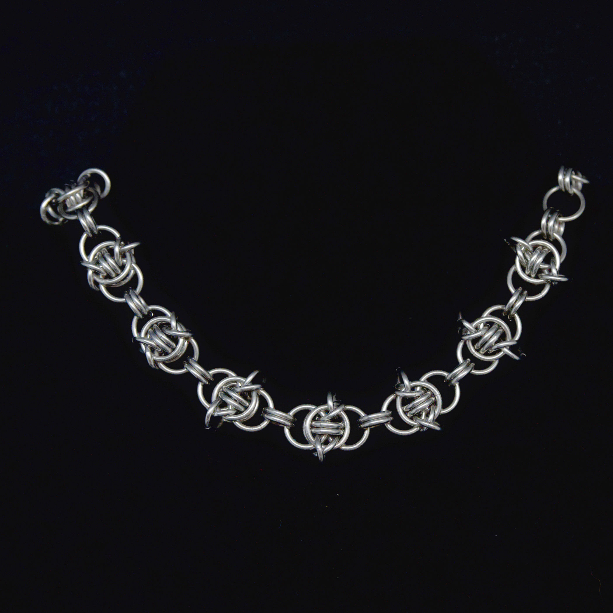 Oden's Eye Chainmaille Necklace (Different colors available)