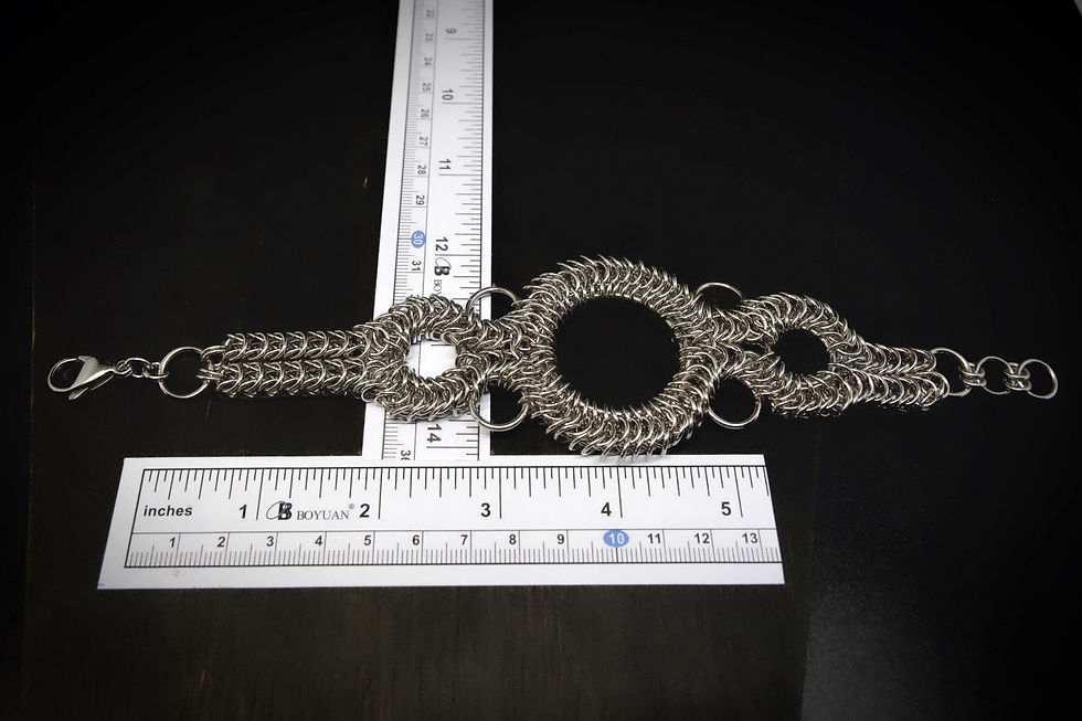 Thumbnail: Stainless Steel Box Big Rings Chainmaille Necklace