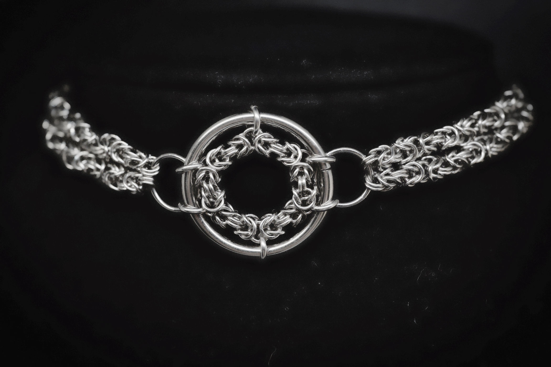 Big Ring Byz Chainmaille Necklace