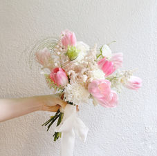 Bridal Bouquet
Pink Frosting