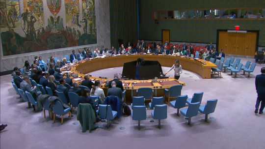 The Security Council will hold an emergency meeting on Iran on the request of Russia and China