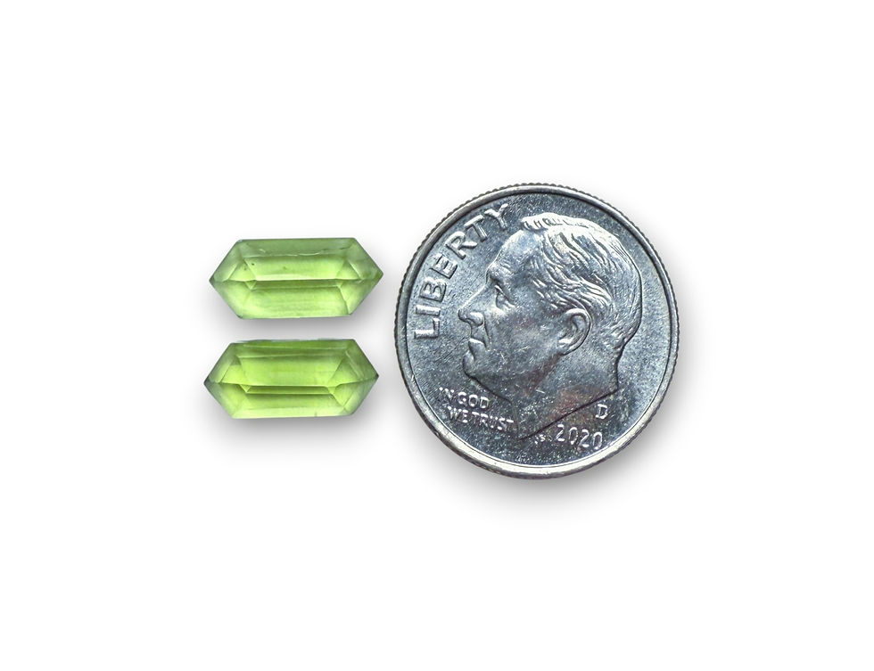 Thumbnail: Peridot Elongated Hexagon Prism top - 10 to 10.5 mm