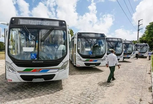Motoristas do transporte público de São José dos Campos, Taubaté, Jacareí e Caçapava entram em estado de greve e aguardam nova rodada de negociação