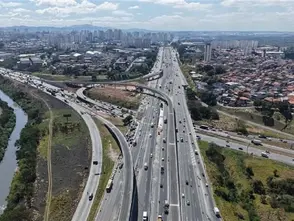 Movimento intenso é esperado nas rodovias do Vale do Paraíba durante o Carnaval