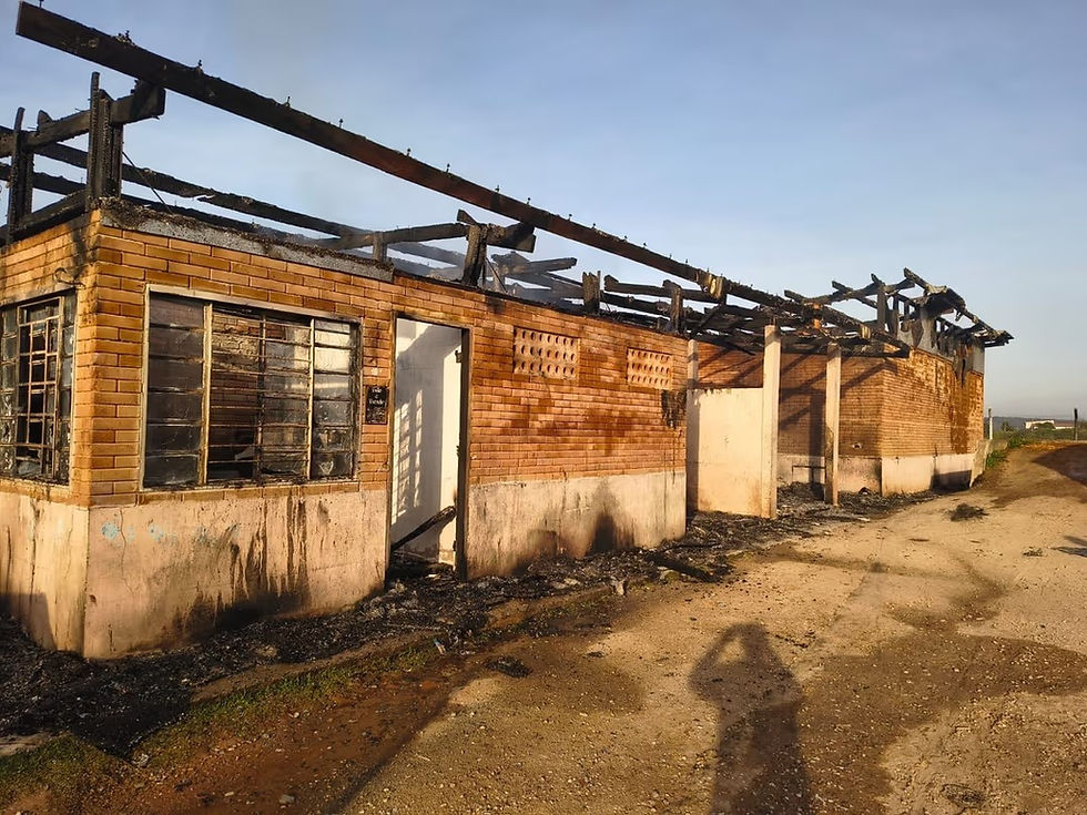 Incêndio atinge PEV do Santa Júlia e causa danos à estrutura em São José dos Campos