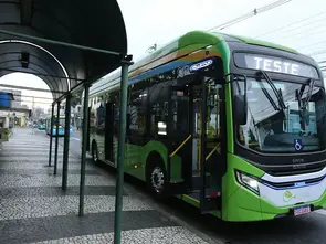 Operação Especial de Natal amplia horários no transporte público em São José dos Campos
