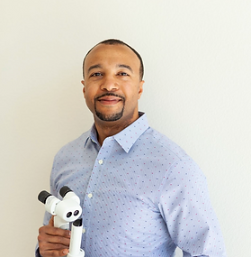  Kenneth Pierce DVM, MS ACVO