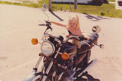 407094_210146995735762_1650592197_n