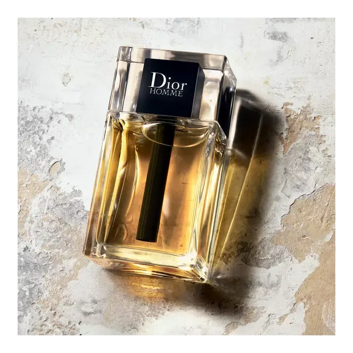 Thumbnail: Christian Dior Homme (2020)