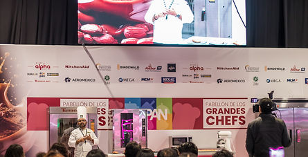 PabellonGrandesChefs-Día2-ExpoPan2025-16.jpg
