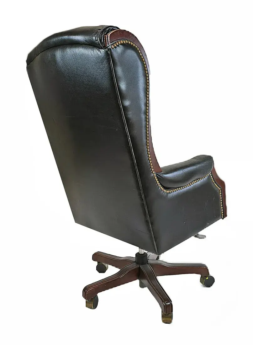 Thumbnail: Button Tufted Black Leather Executive Chair