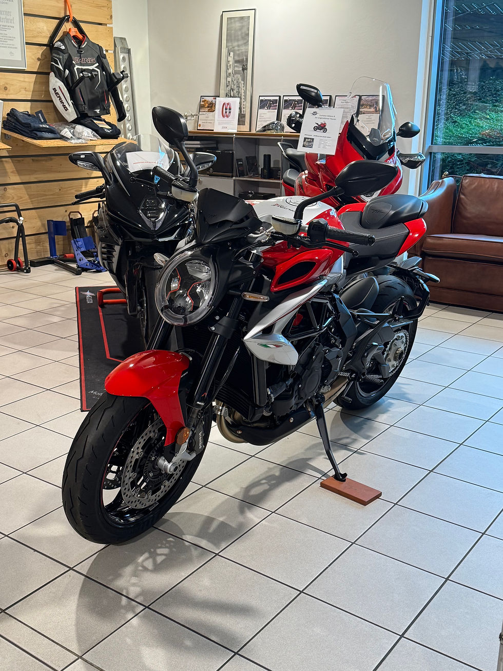 Miniaturbild: MV Agusta Brutale RR