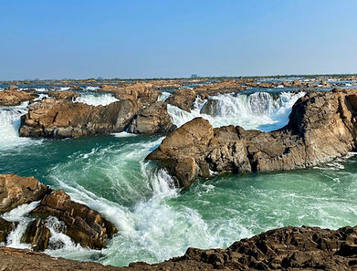 mekong-waterfall-orig_orig.jpg