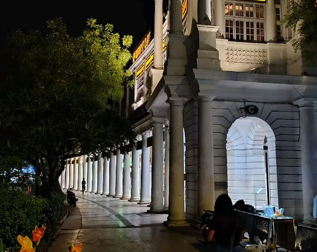 connaught place.jpg