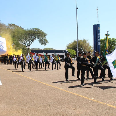 Solenidade militar marca passagem de comando na Academia da PM