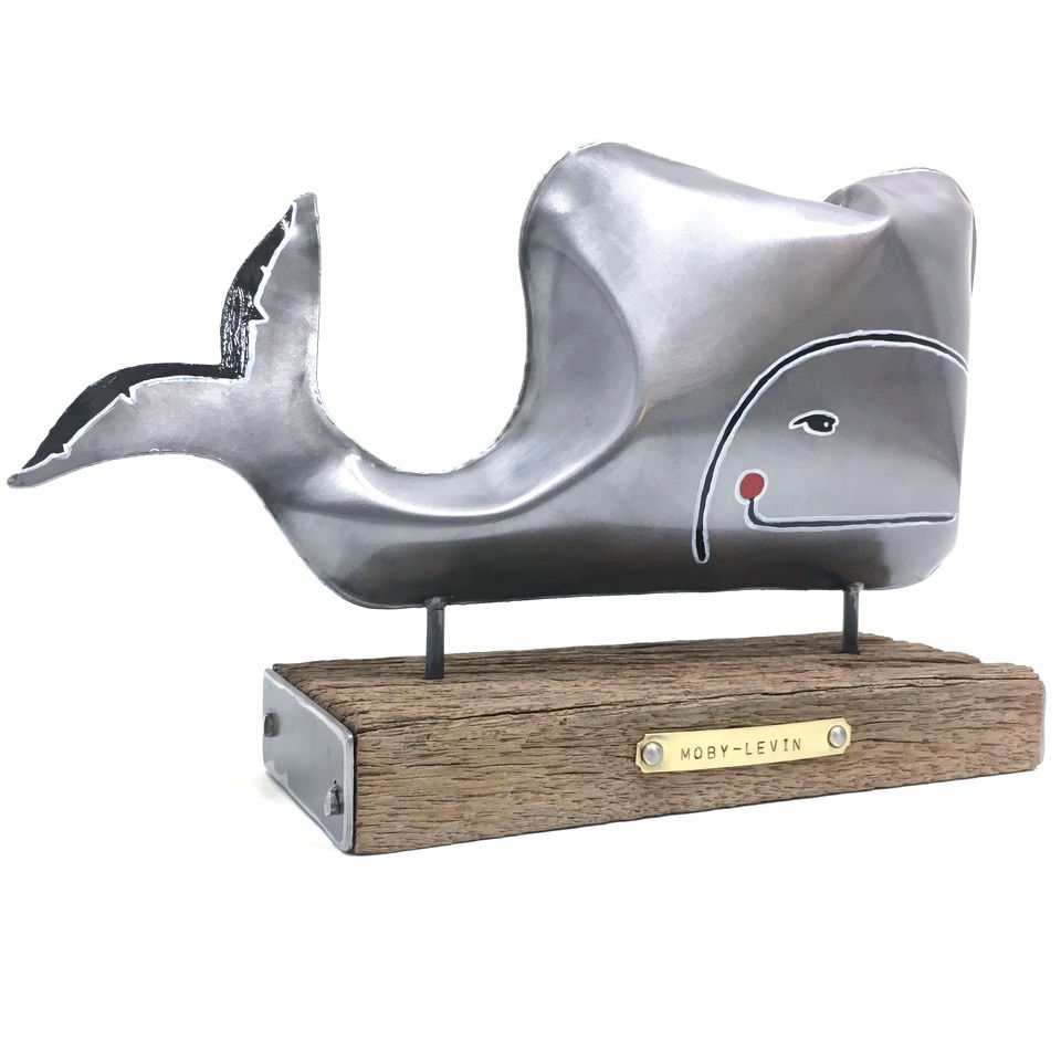 Miniaturbild: Design-Spardose Wal Moby Levin – gefertigt im Hydroforming-Verfahren.