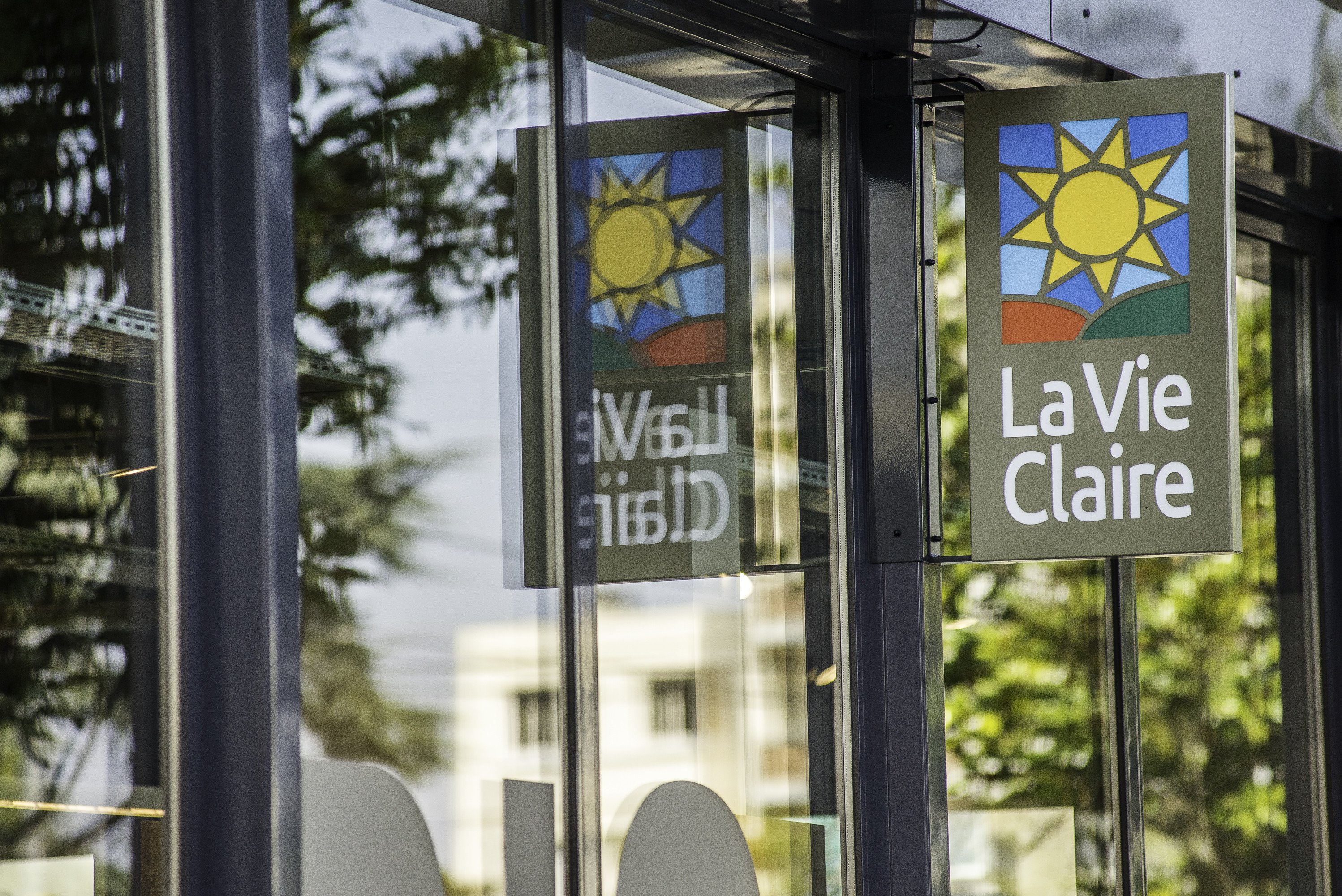 LA VIE CLAIRE