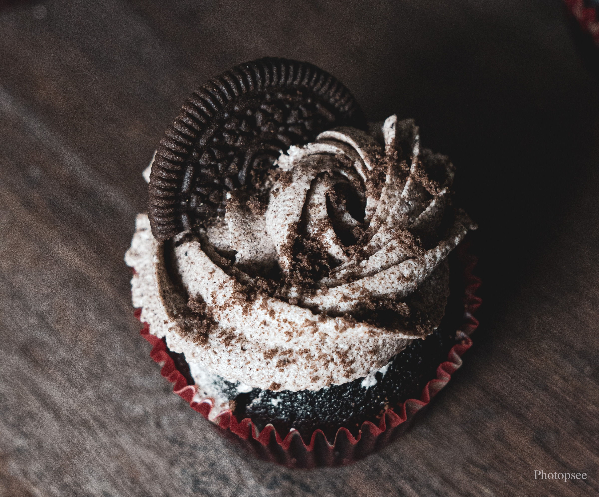 Oreo Madness Cupcake