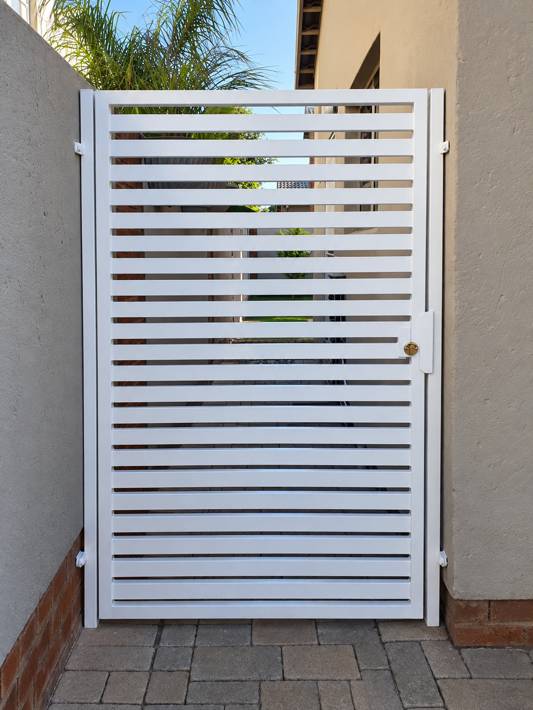 Horizontal Slates Security Gate - DIY Installation